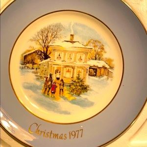 Avon 1977 Carolers in the snow Christmas play